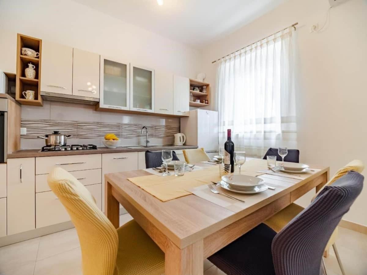 Stella Apartment Медулин Екстериор снимка