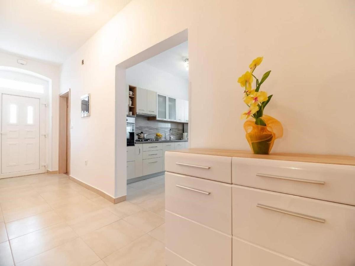Stella Apartment Медулин Екстериор снимка