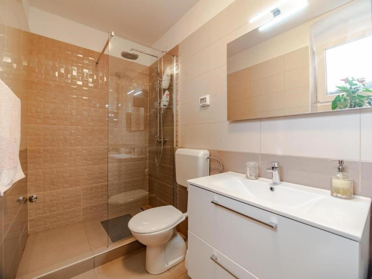 Stella Apartment Медулин Екстериор снимка